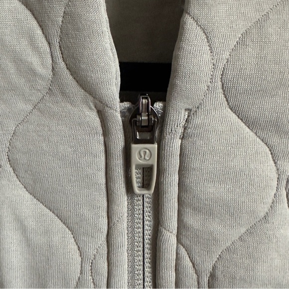 Lululemon Quilted Bomber - Picture 2 of 5